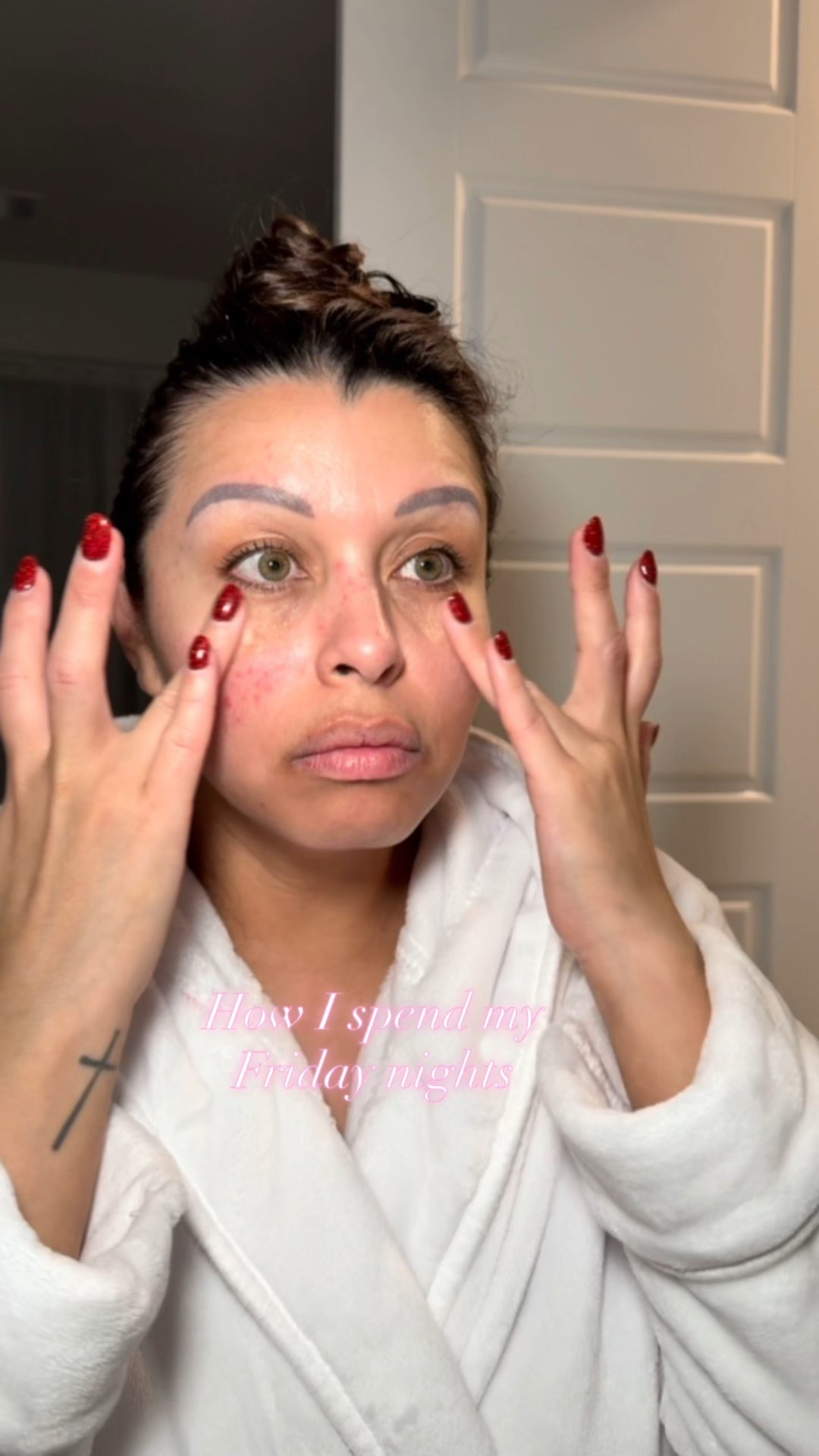 Friday nights ✨🎀💖

#fridaynights #selfcarenight #fridayvibesbelike #over40mom #latinacontentcreator 

#LTKBeauty #LTKHome #LTKselfcare