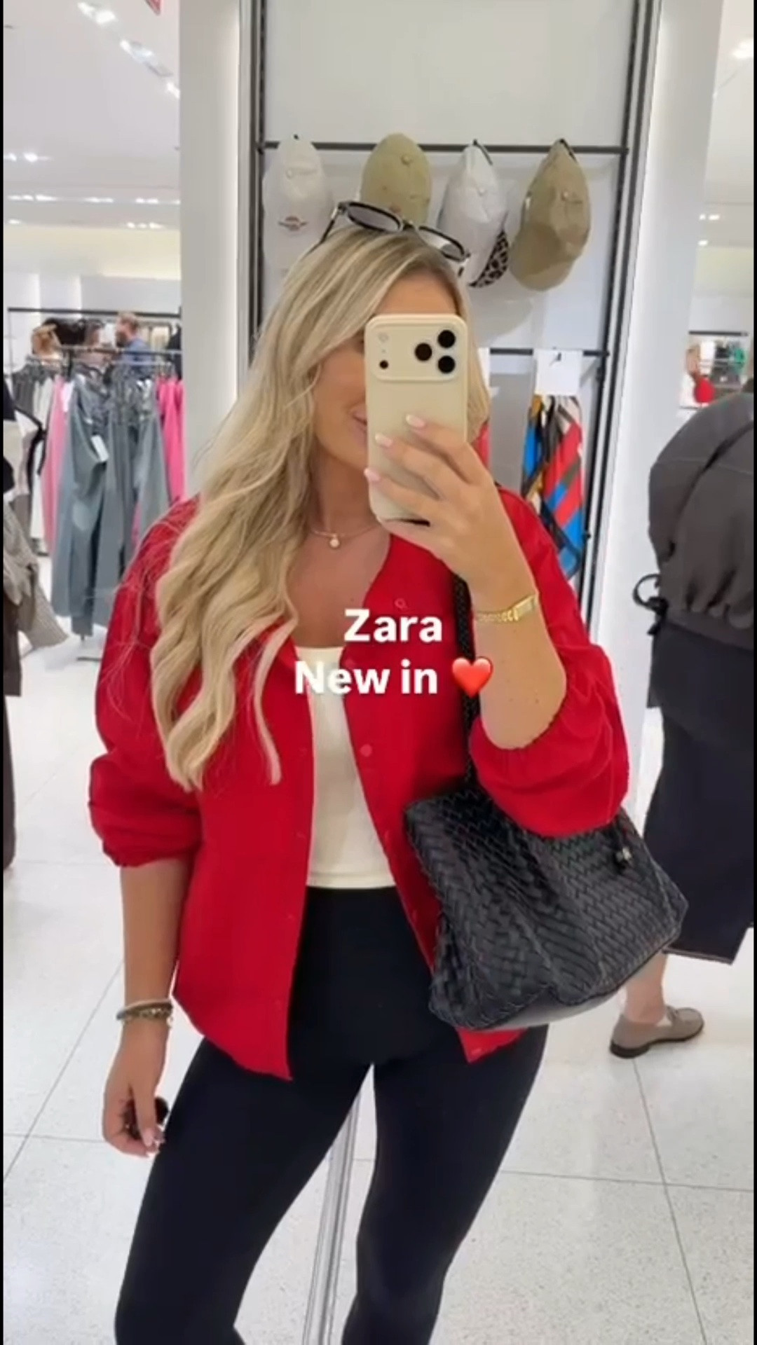 Absolutely loving red at the moment ❤️

Technical jacket, bomber jacket, transitional outfit, autumn outfit, new in, shop with me

#LTKuk #LTKautumn #LTKstyletip