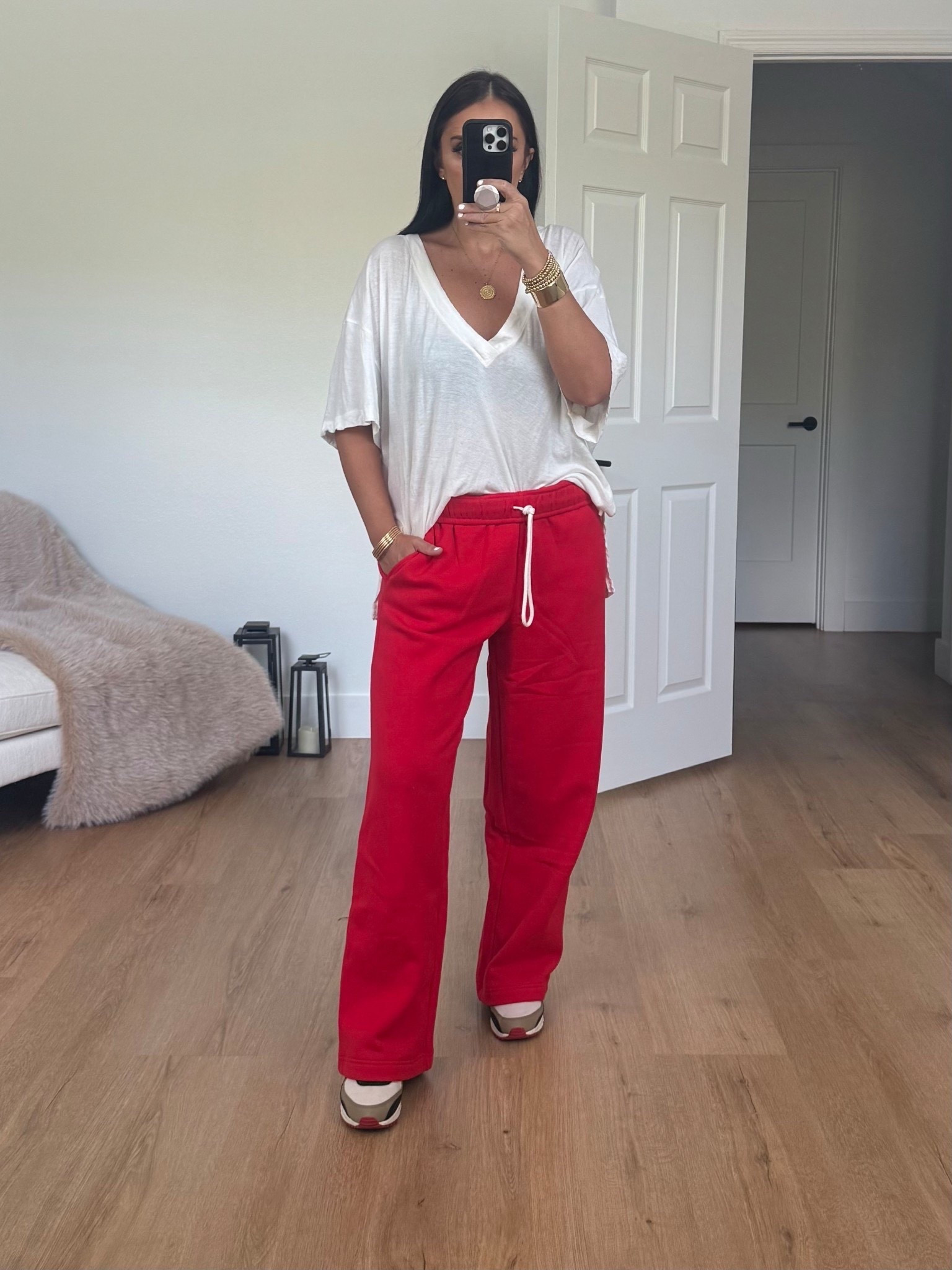 Walmart fashion red No Boundaries Soft Fleece Wide Leg sweat Pants under $10 wearing size medium. Comes in over 5 colors 