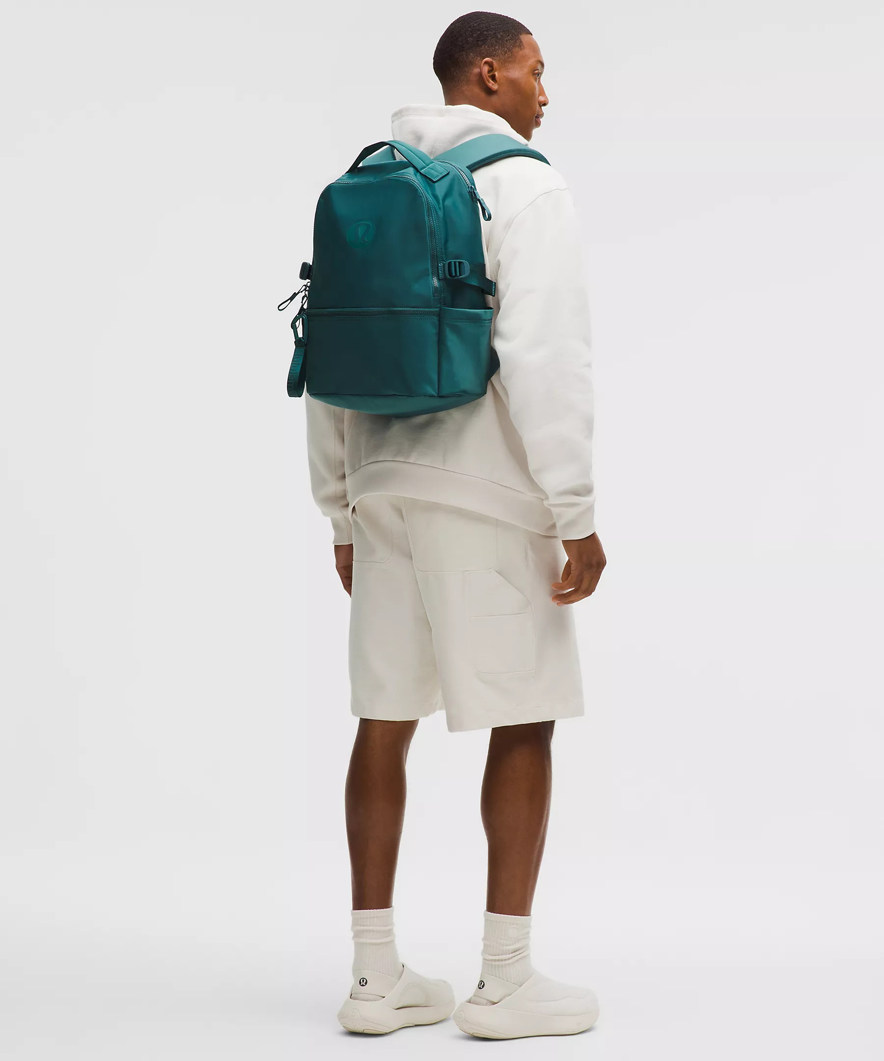 New Crew Backpack 22L | Lululemon (US)