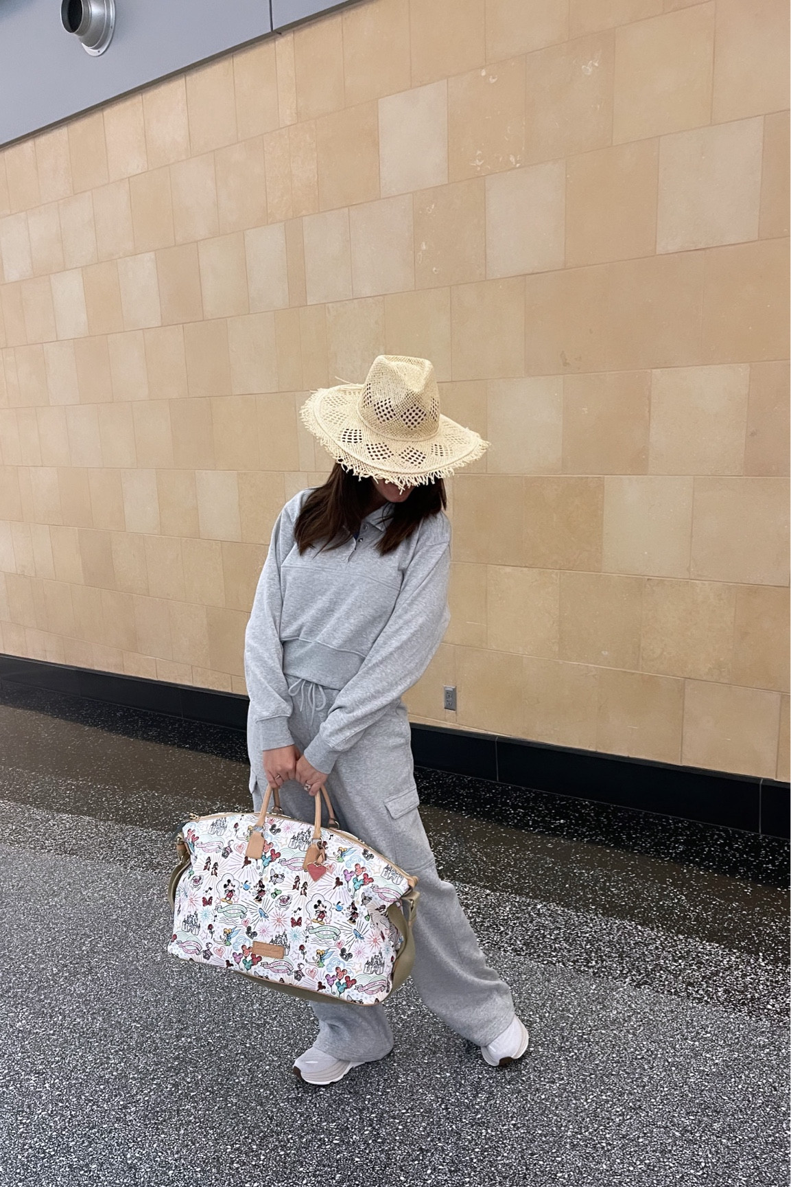 Airport fit check ✈️

#LTKTravel #LTKxNSale #LTKSummerSales