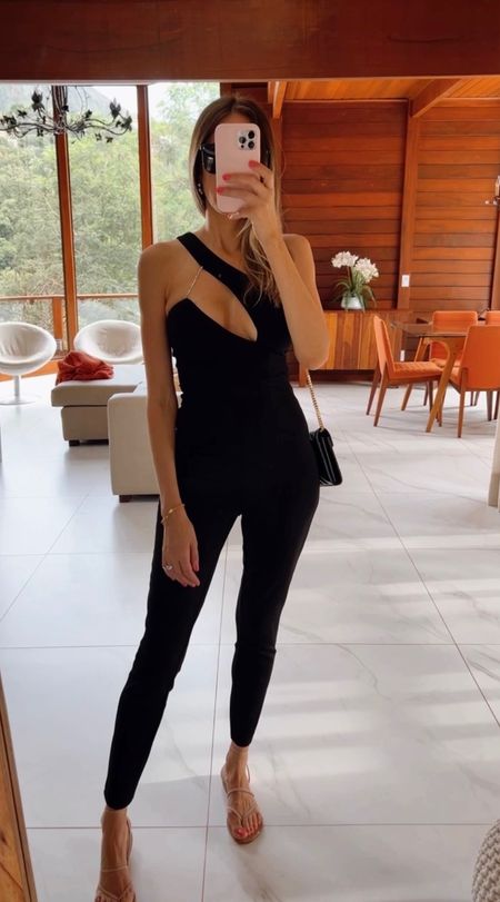 Beautiful black jumpsuit 
Fits true to size 
I’m wearing a size small 

#LTKitbag #LTKshoecrush #LTKstyletip