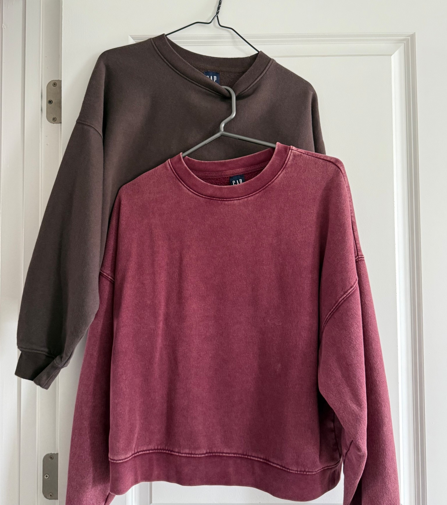 Comfy. Classic. Effortless. 🤍
I’ve been living in these Gap sweatshirts lately—they’re soft, not too heavy, and just the right amount of cozy. Perfect for fall days, layering under a coat in winter, or dressing up with jeans + boots. Truly a staple piece I’ll keep reaching for season after season. ✨

Would you wear these more casual or dressed up?

#GapStyle #FallStaples #WardrobeClassics #LTKFallFashion #LTKSeasonalStyle

#LTKFallSale #LTKSeasonal #LTKStyleTip