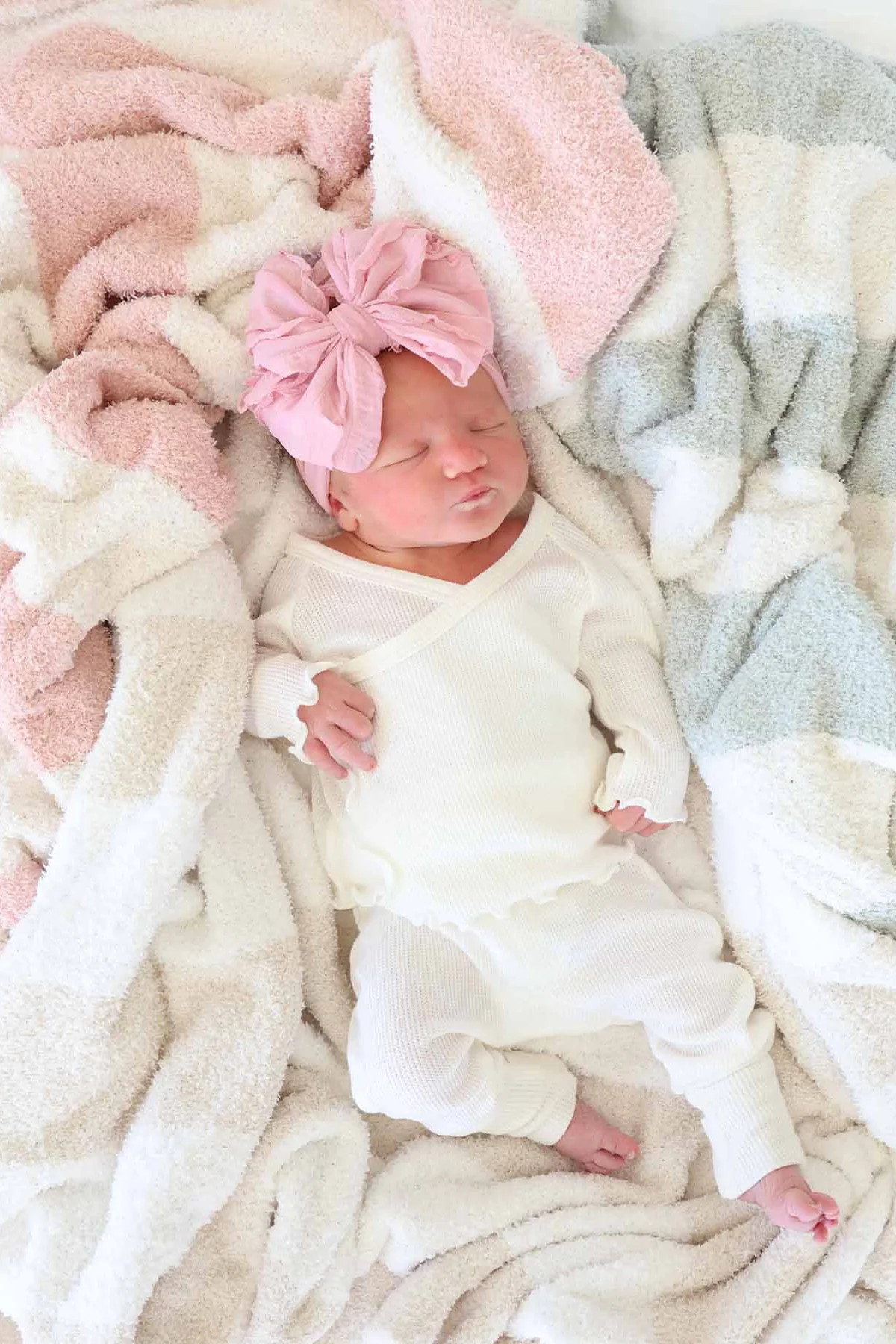 CuddleLane™ Luxe Blankets | Stripe | Caden Lane