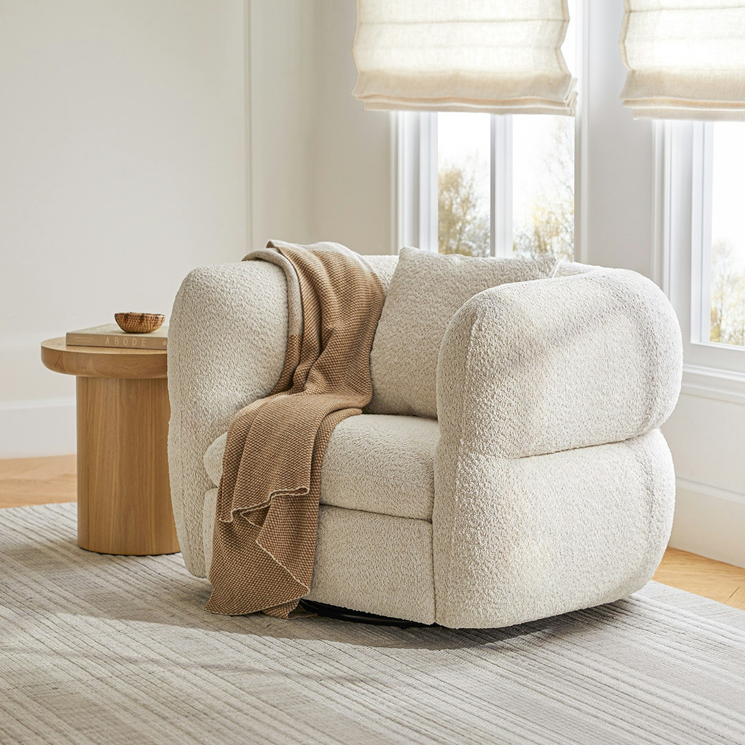 Quinn 40.5" Swivel Lounge Chair - Nouna Pearl | Article