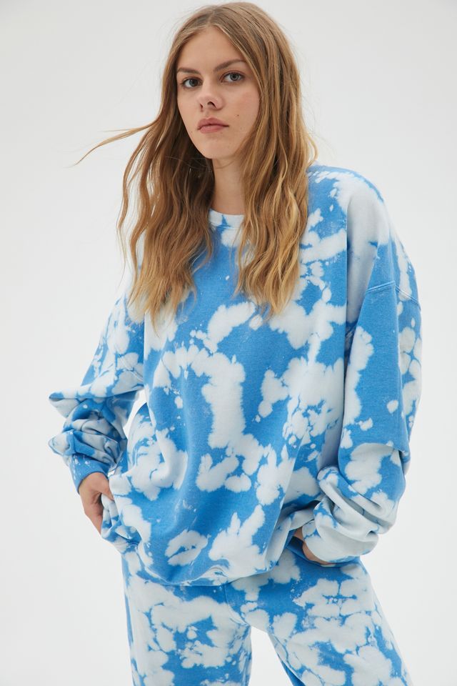 Urban Renewal Recycled Fluffy Clouds Tie-Dye Crew Neck Sweatshirt | Urban Outfitters (US and RoW)
