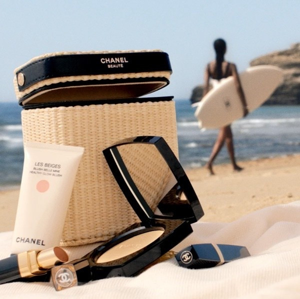 [LIMITED EDITION] Chanel Les Beiges Summer Essentials Set is not available, grab yourself before it sells out! 

#LTKtravel #LTKsummer #LTKbeauty