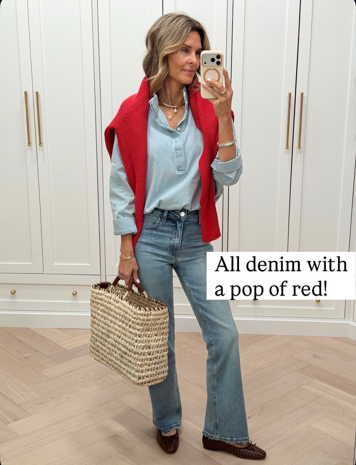 -A favorite top reg small size. Available in petite now 
-jeans for perfectly, a travel jean TTS 
-woven tote! 
-flats TTS 


#LTKootd #LTKOver40