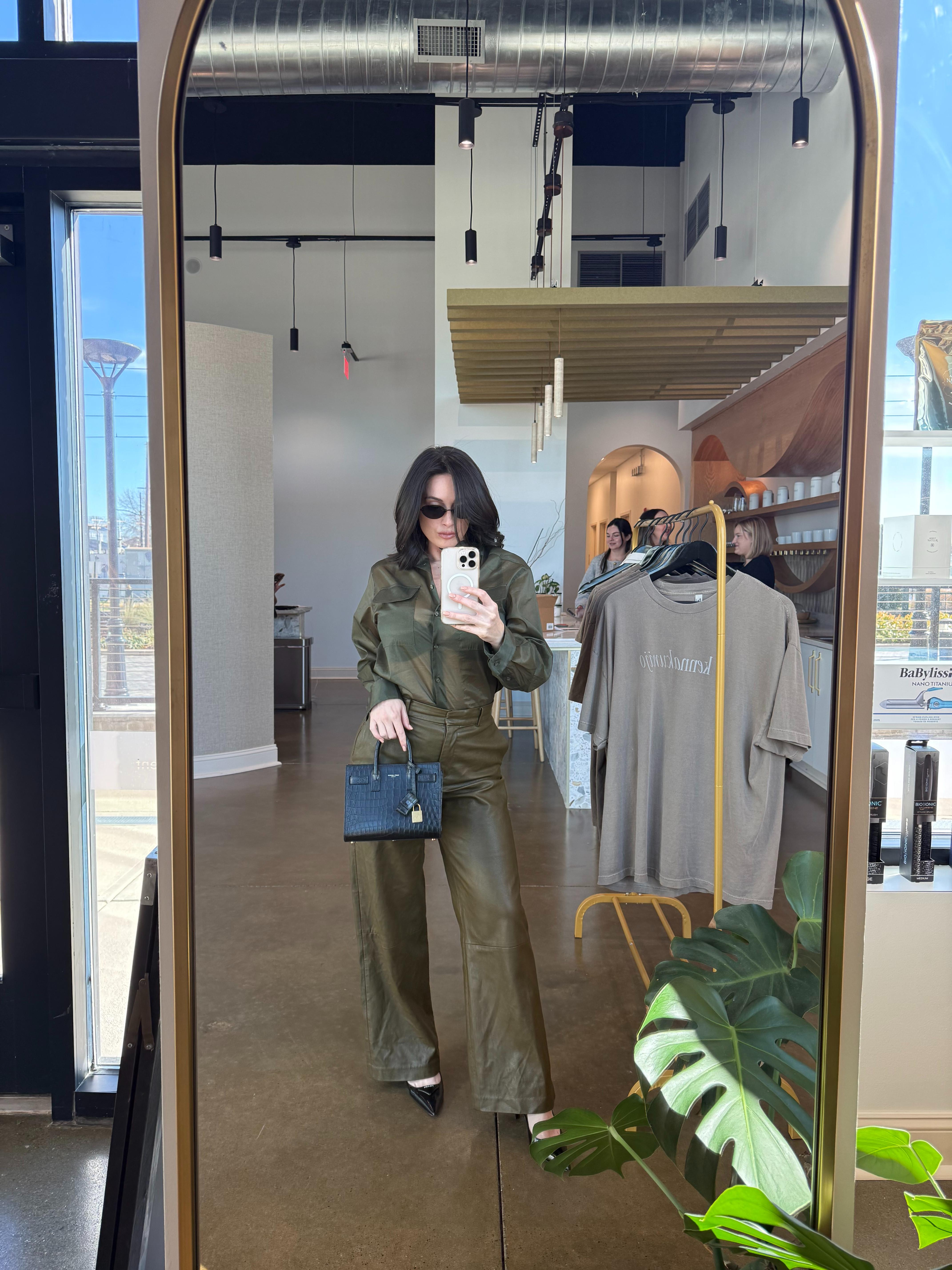 Salon day 💇‍♀️ Should I get extensions for the summer?  

 #LTKdayinmylife #LTKootd #LTKmomlife