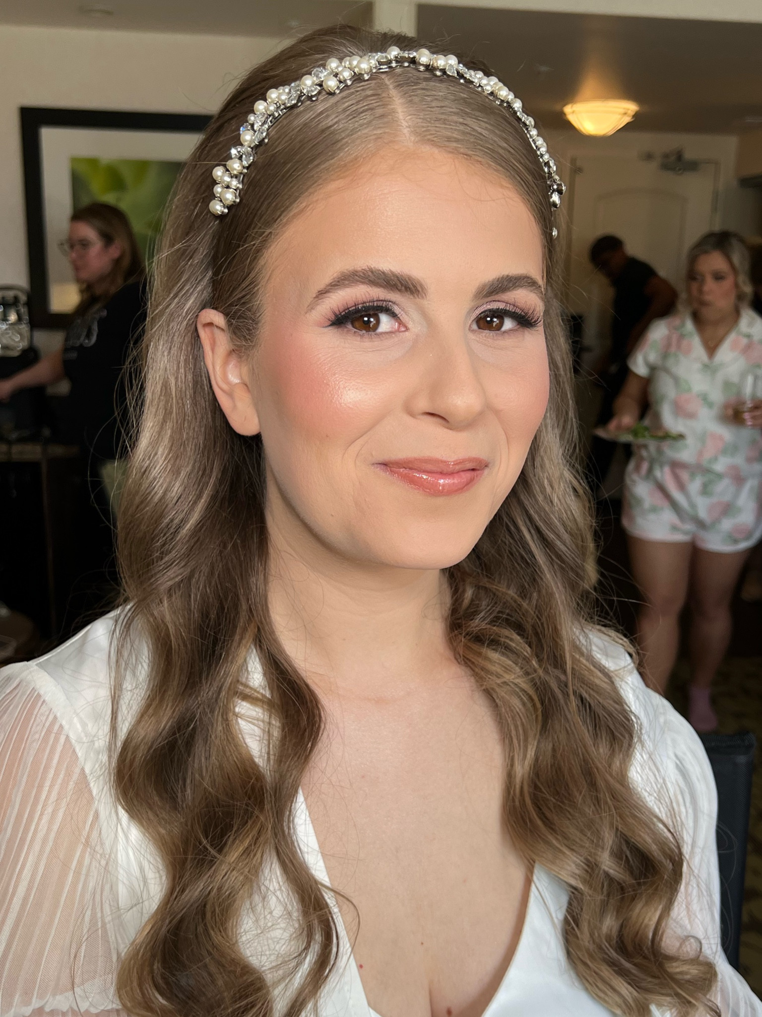 Soft pink bridal glam on Deanna 💕

#LTKFindsUnder100 #LTKBeauty #LTKWedding