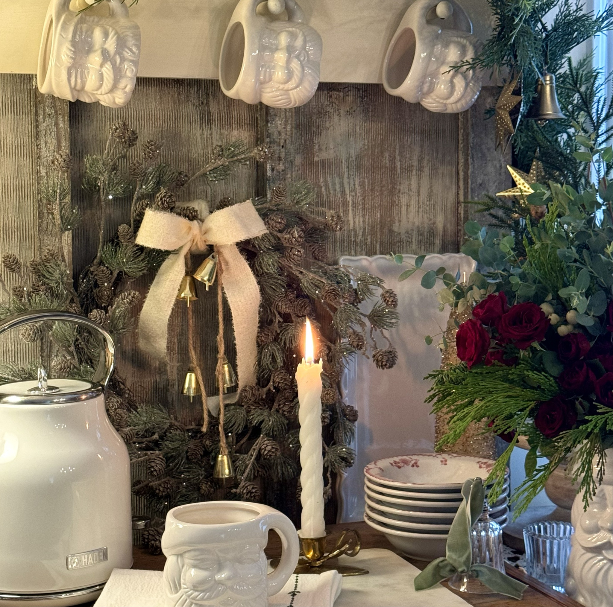 Pottery Barn white Santa Mugs

#LTKHoliday #LTKHome #LTKSeasonal