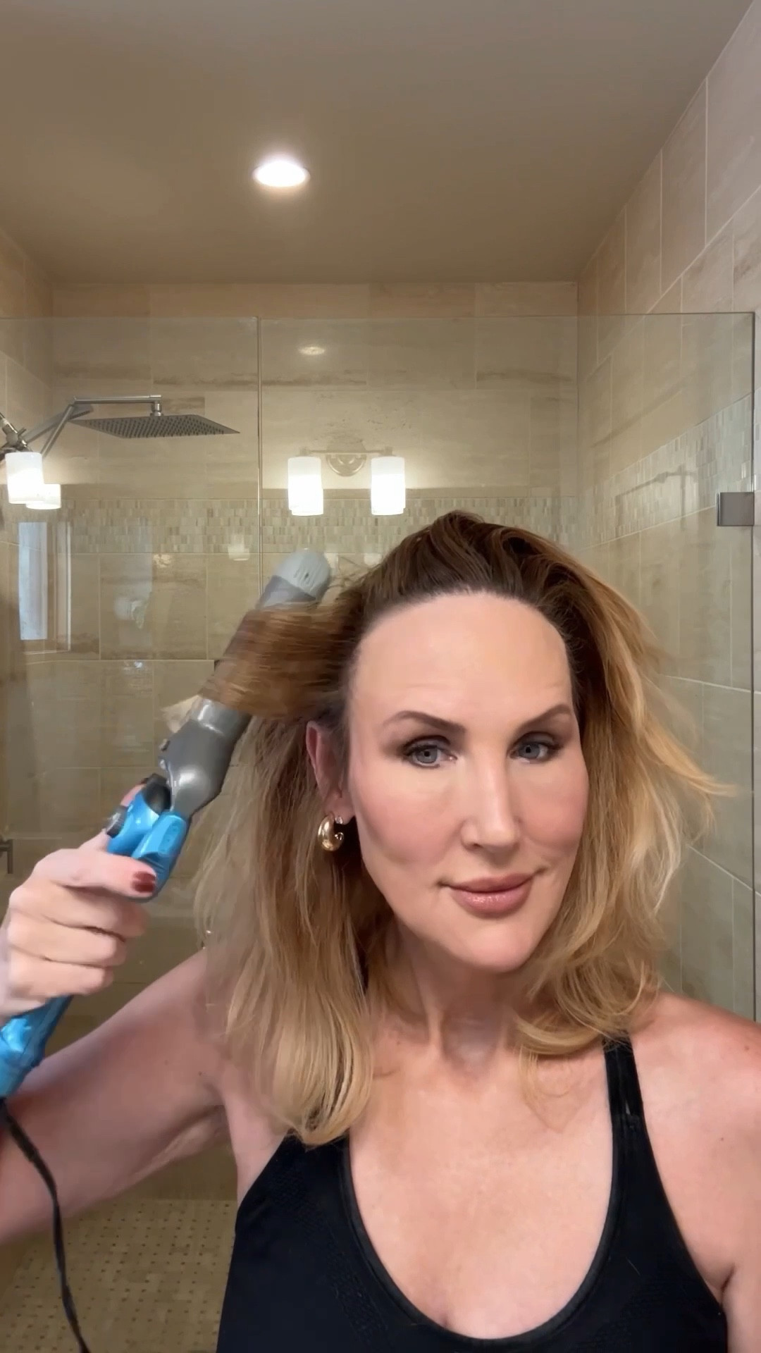 Hair styling 3 days since last wash! 

#hair #hairstyling #hairproducts #dryshampoo #hairstyles