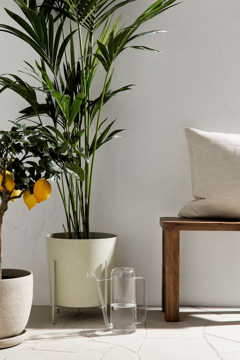Extra-large Plant Pot with Stand - Light beige - Home All | H&M US | H&M (US + CA)