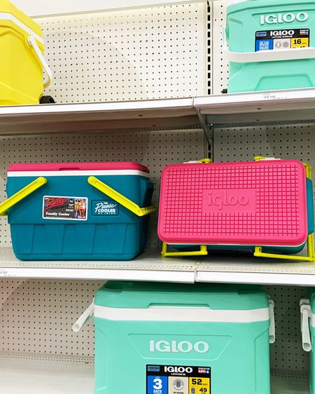 Igloo Retro Picnic Basket Cooler | target shopping | igloo cooler | summer sale | target sale

#LTKHome #LTKFindsUnder50 #LTKSeasonal