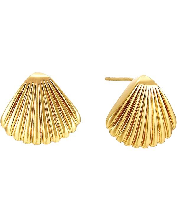 Gold Shell Earrings Seashell Stud Earrings Summer Ocean Beach Jewelry for Women | Amazon (US)