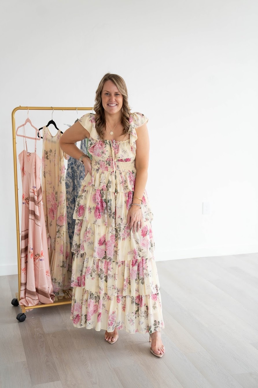 Wedding Guest Dresses

Petal & Pup  midi dress   floral dress  heels  trendy outfits  spring fashion  spring dress spring outfit  spring wedding  summer wedding

#LTKgrwm #LTKWedding #LTKootd