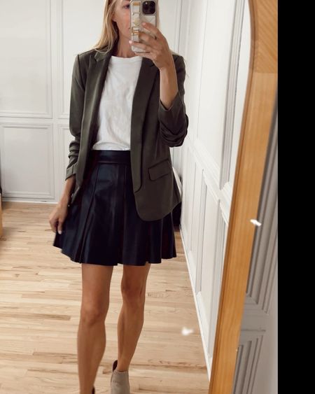 Faux leather pleated skirt SO cute! I got an xs
Drapey blazer with scrunched sleeves, very soft like sweatshirt material, size xs

Something cute happened

#LTKworkwear #LTKunder50 #LTKunder100