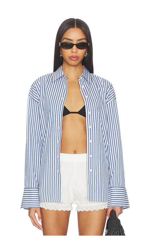 Good American Oversized Shirt in Blue. Taglia M. Also in L, S, XS, XXXL/3X. | Revolve Clothing (Global)