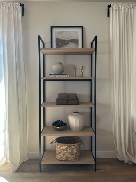 Fall shelf styling 




Affordable shelf styling fall home decor 

#LTKSale #LTKSeasonal #LTKhome