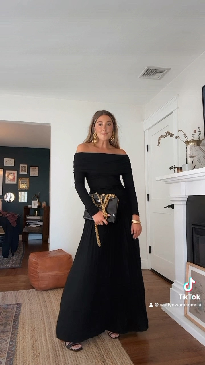 Great black dress for any occasion especially the holidays!

#LTKHoliday #LTKSaleAlert #LTKFindsUnder100