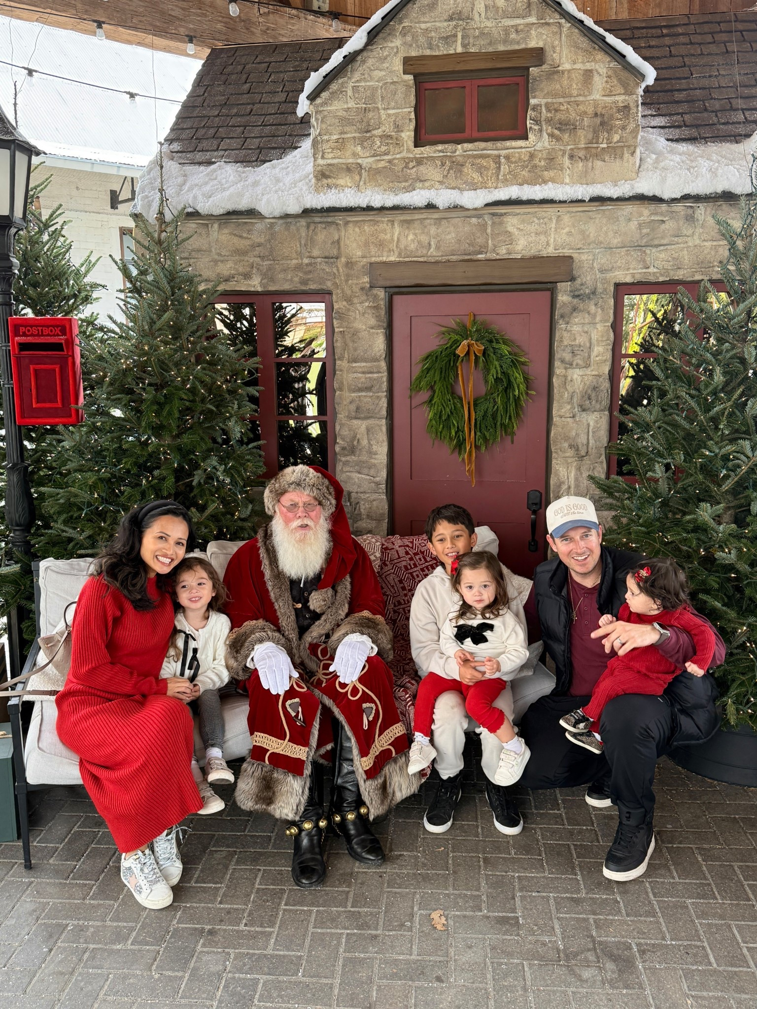 Love this two piece red sweater skirt set for pictures with Santa!

#LTKHoliday #LTKmomlife #LTKKids