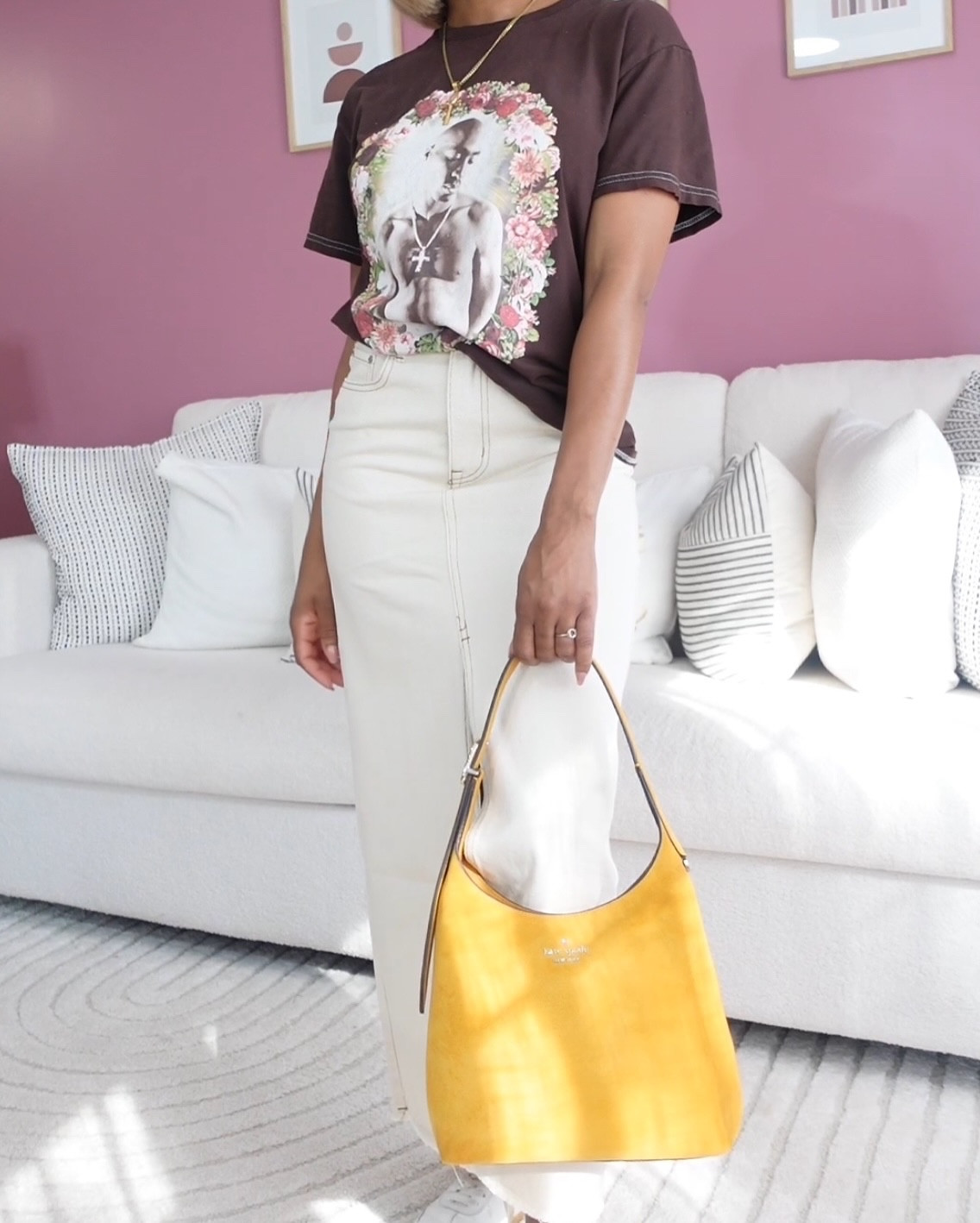 ✨ Fall outfit Inspo ✨ Would you wear it? One way I styled this graphic tee from Fashion Nova | Avani Denim Skirt in Ivory from Steve Madden | Suede shoulder bag in Squash Blossom from Kate Spade. 

#denimskirt #neutraldecorstyles #neutraloutfit #graphicteestyle 

#LTKHome #LTKStyleTip #LTKSeasonal
