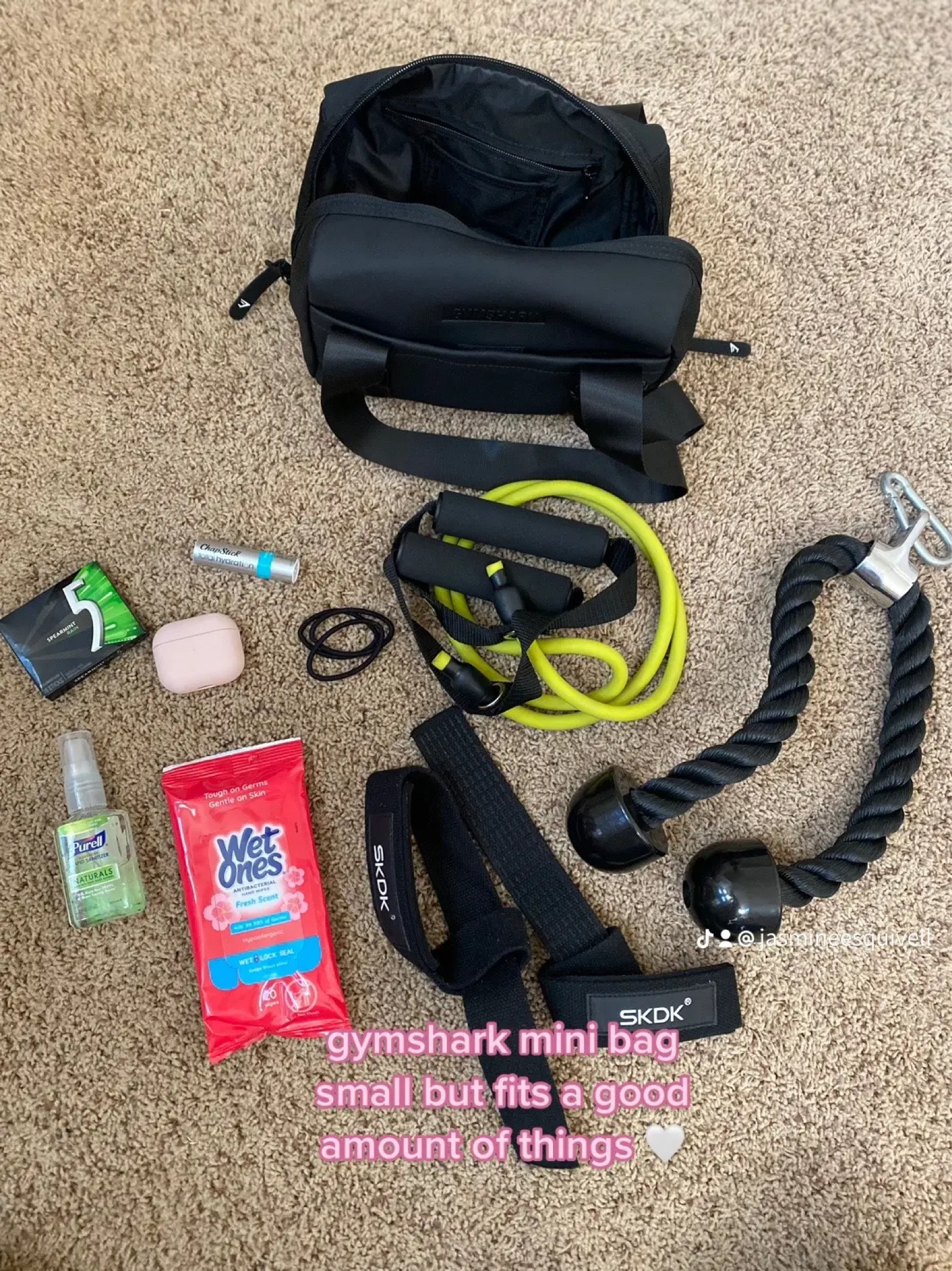 Mini Gymshark Bag 

#LTKfitness #LTKitbag