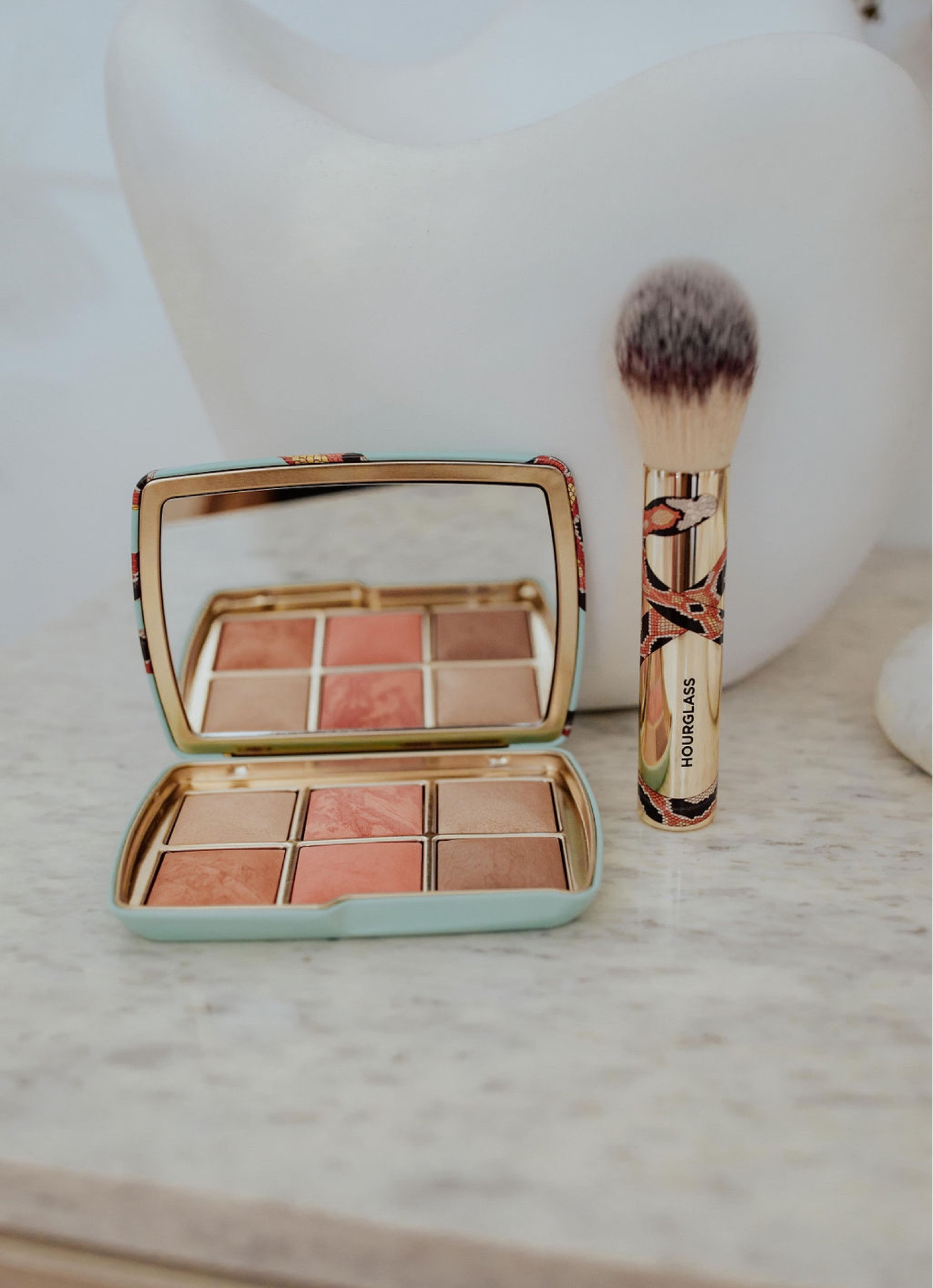 the only palette you need for fall! these are limited edition and always sell out!  shade 115 in the eye tint, 107 in the lipstick & i got the mattifying primer! 

#LTKSeasonal #LTKbeauty #LTKHoliday