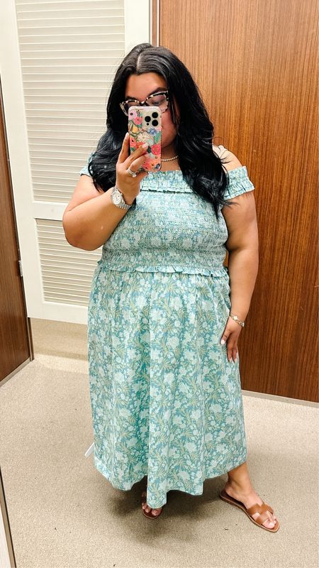 🌷 SMILES AND PEARLS BELK TRYON 🌷 

This dress is so easy to wear! I love the smocking on the top, this entire dress fit really well! I'm 5’1 and wearing an XL.

Spring, Spring dress, wedding, Spring work wear, work outfits, classic style, classic outfits, affordable workwear, church outfit, graduation dress, vacation outfit, spring outfit, modest style, spring style, plus size fashion, plus size dress, Belk fashion, Society Social, Crown and Ivy, graduation dress, summer outfit

#LTKMidsize #LTKSeasonal #LTKPlusSize