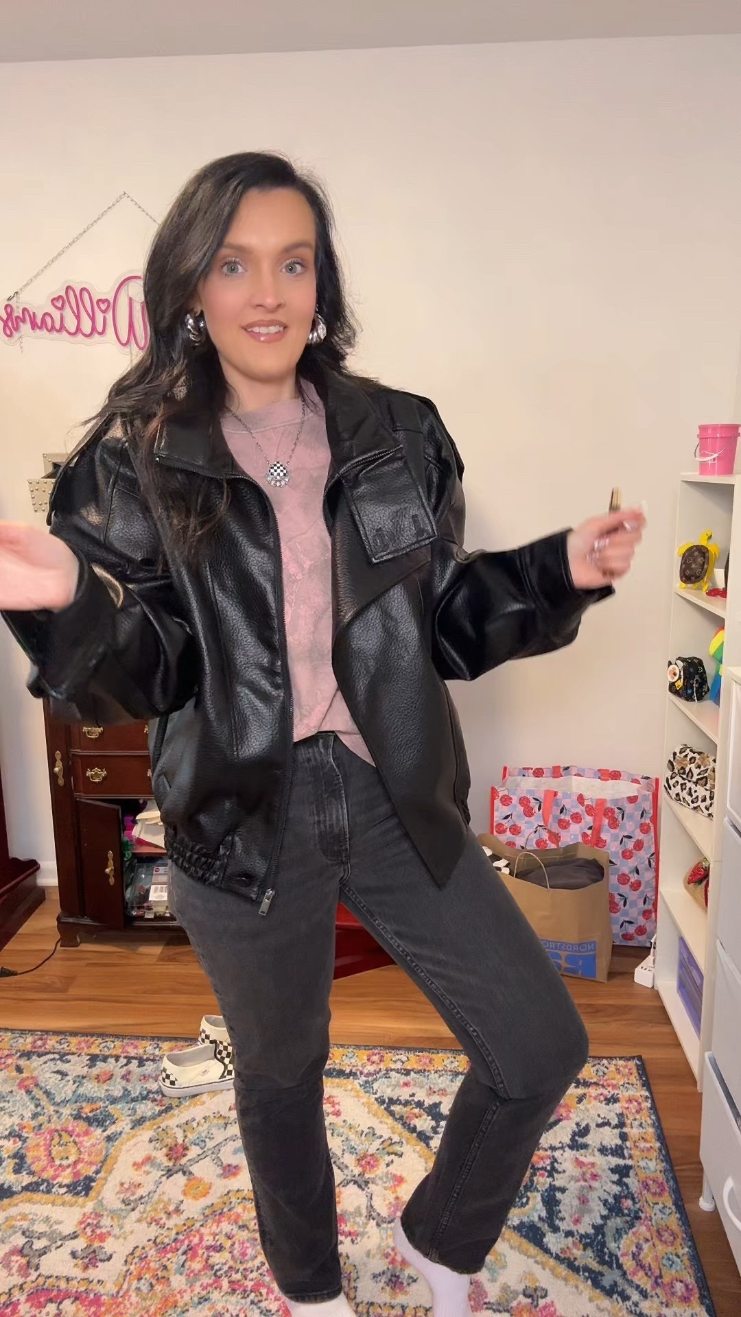 Tonight’s Outfit



#LTKootd