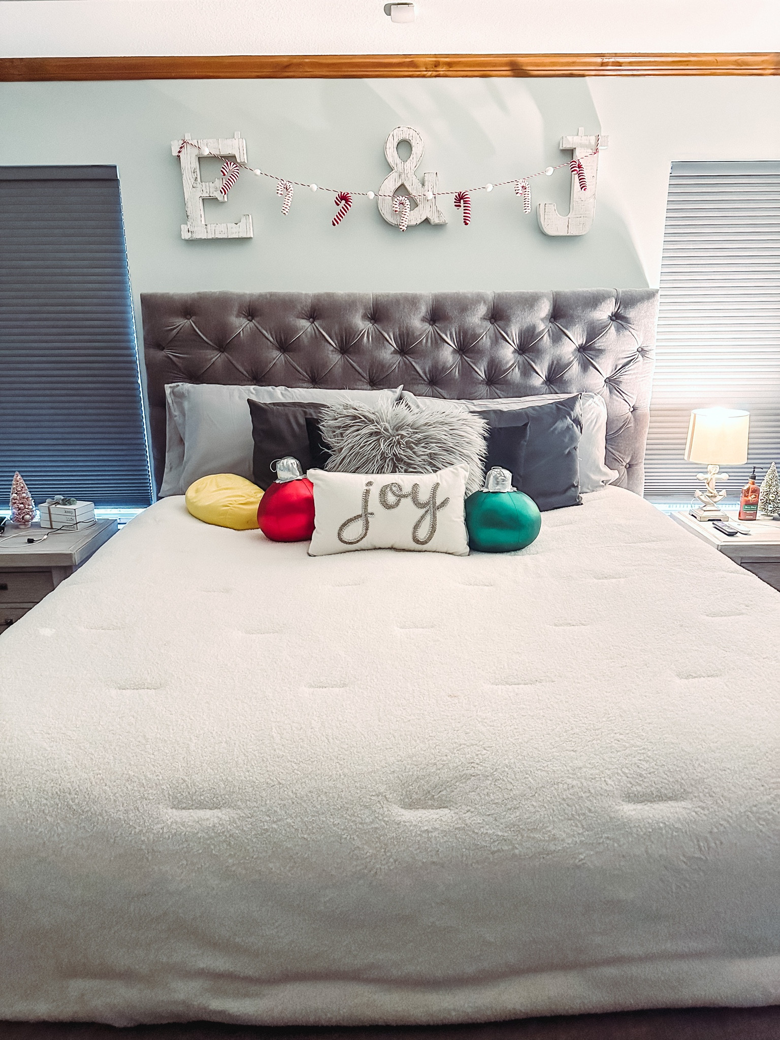 The best winter bedding 🫶🏼❤️

#LTKhome #LTKSeasonal