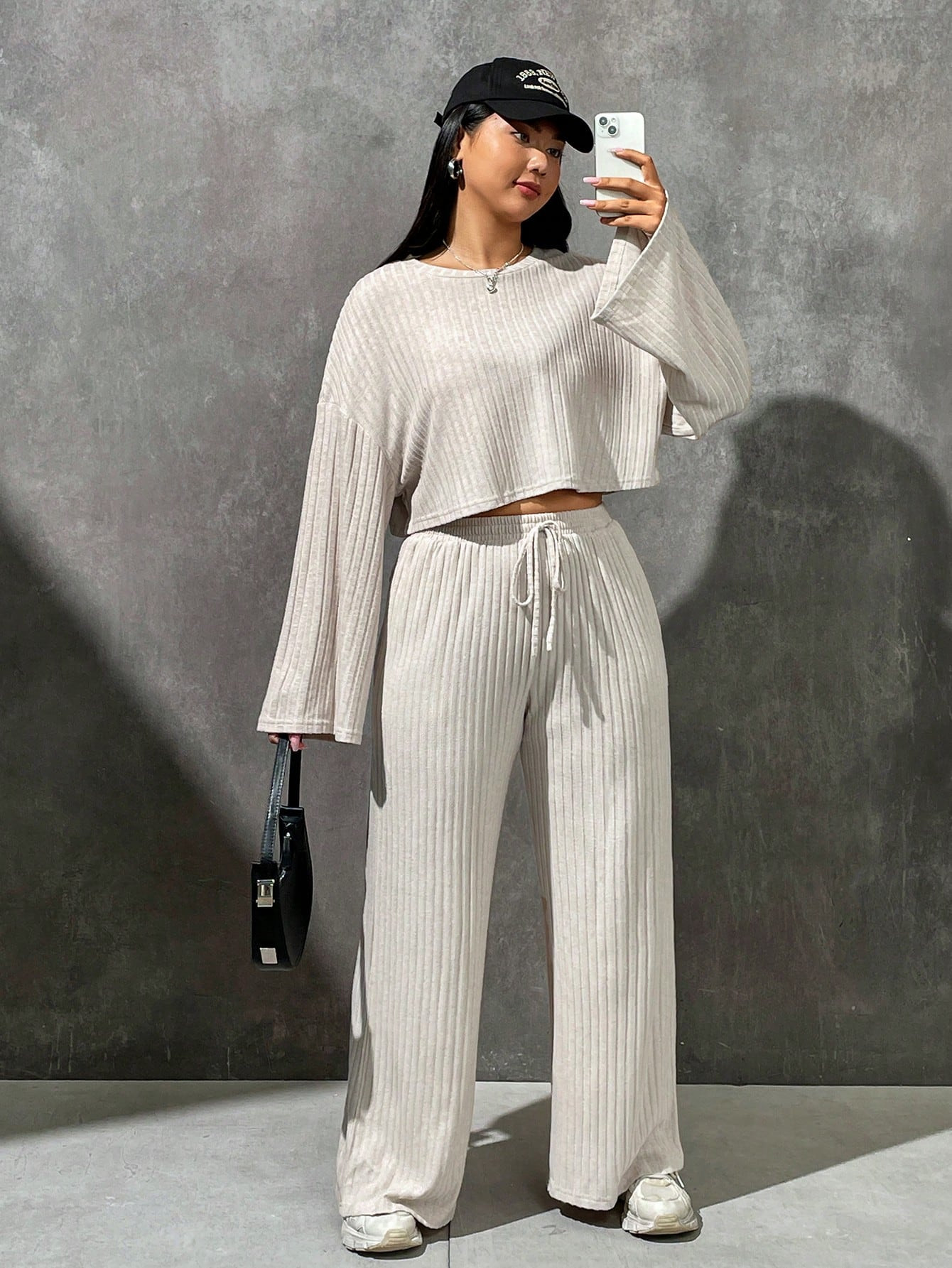 SHEIN EZwear Plus Drop Shoulder Crop Tee & Pants | SHEIN