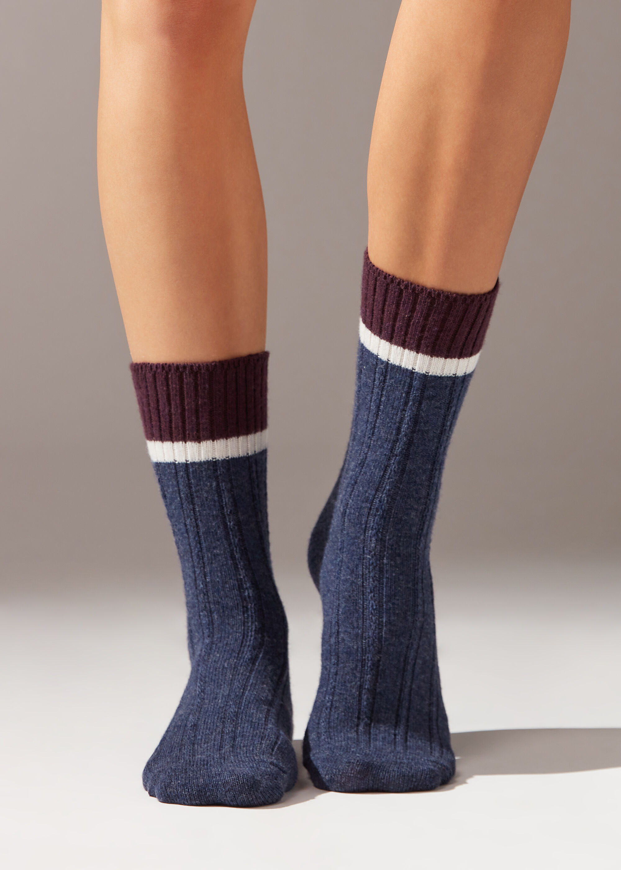 Cashmere Blend Short Socks with Contrast Trim | Calzedonia US