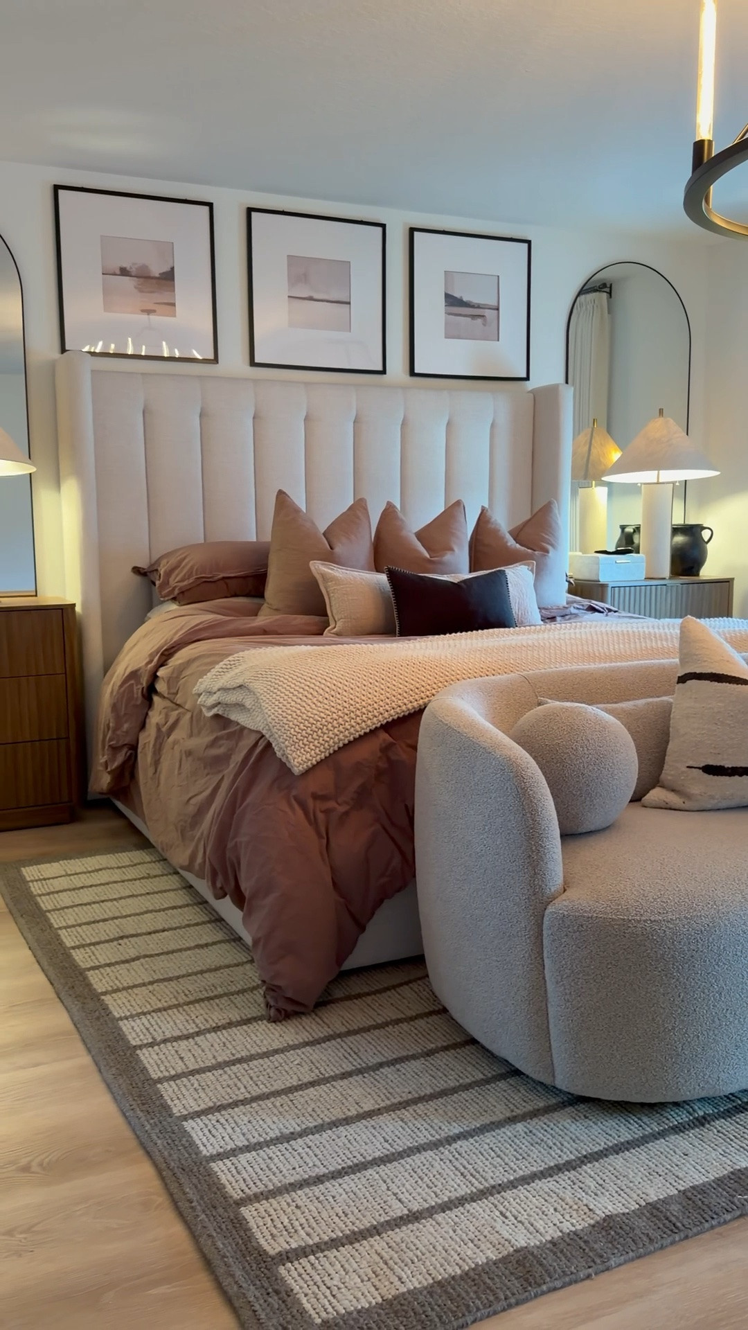 #Ad Luxury hotel vibes, but make it home ❤️ #Wayfair #WayfairPartner @Wayfair

#LTKSaleAlert #LTKHome