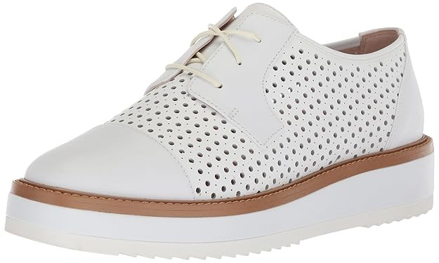 Nine West Women's VERWIN Leather Oxford Flat | Amazon (US)