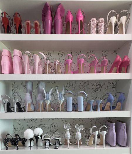 My heels collection! One’s I could find and similars!

#heels #jimmychoo #shoes #schutz #stevemadden

#LTKshoecrush #LTKstyletip #LTKsalealert