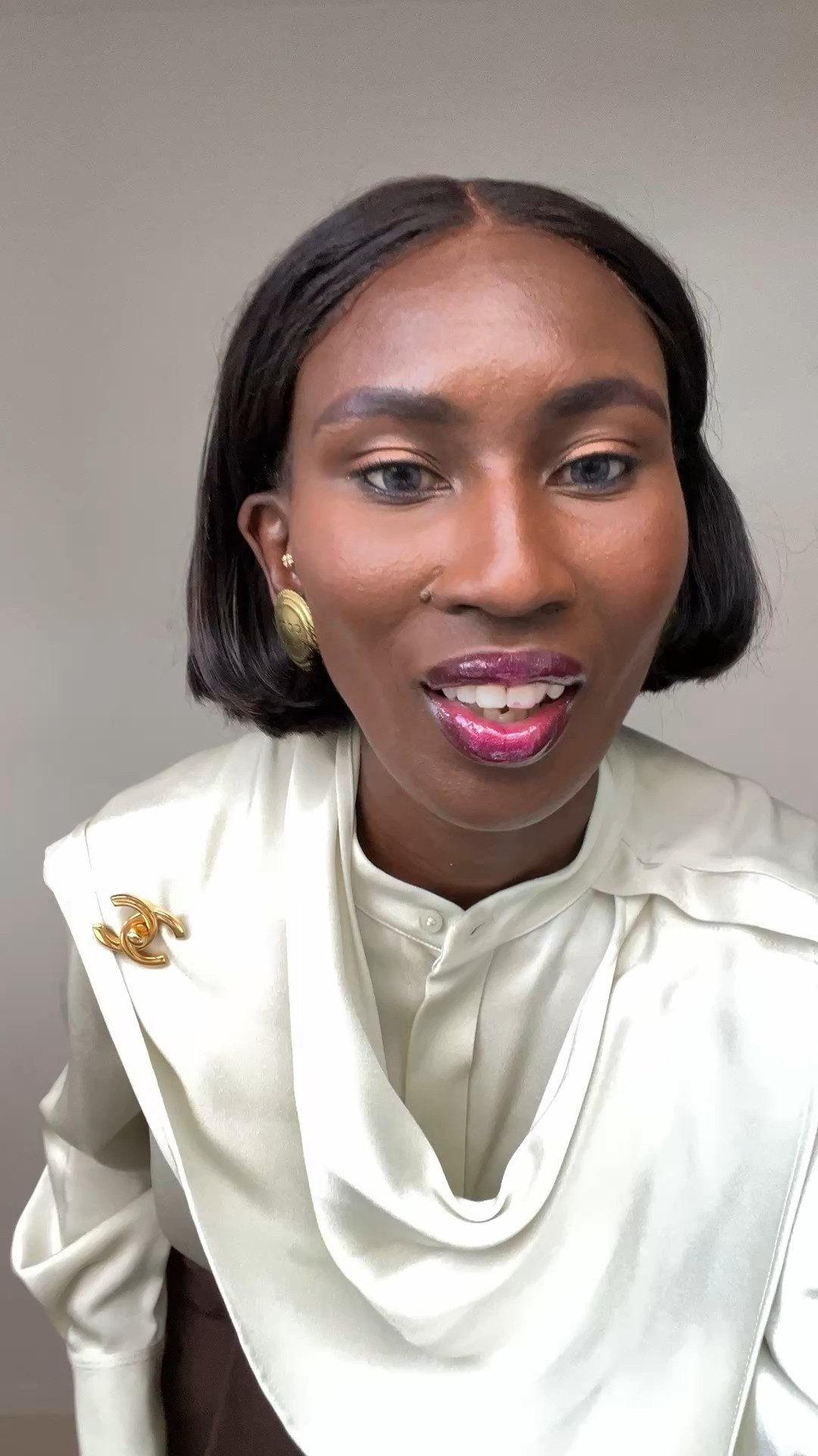 Workwear fall colour combo ootd - mint and brown 

My blouse is old from Reiss, I have linked similar style blousee

What I wore to the office today, office style, workwear inspiration, elevated work style 

#LTKworkwear #LTKstyletip #LTKbag