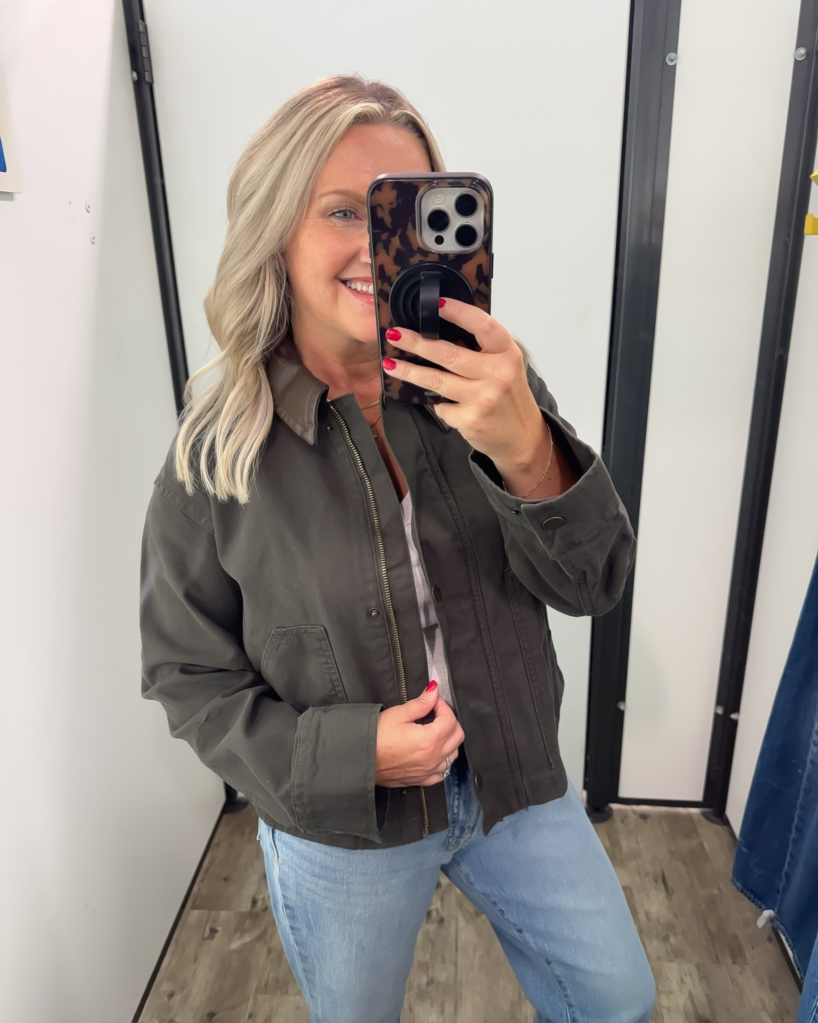 A green barn jacket is such a classic fall layer 💚 I love the relaxed fit and utility-inspired details for throwing over sweaters, denim, dresses, or leggings. It’s one of those pieces that makes an everyday outfit feel instantly more seasonal.

green barn jacket, barn jacket, fall jacket, utility jacket, fall layering, olive jacket, casual fall outfit, everyday fall style, transitional fashion, women’s fall jackets, lovelylifestyling

#LTKootd #LTKSeasonal #LTKOver40