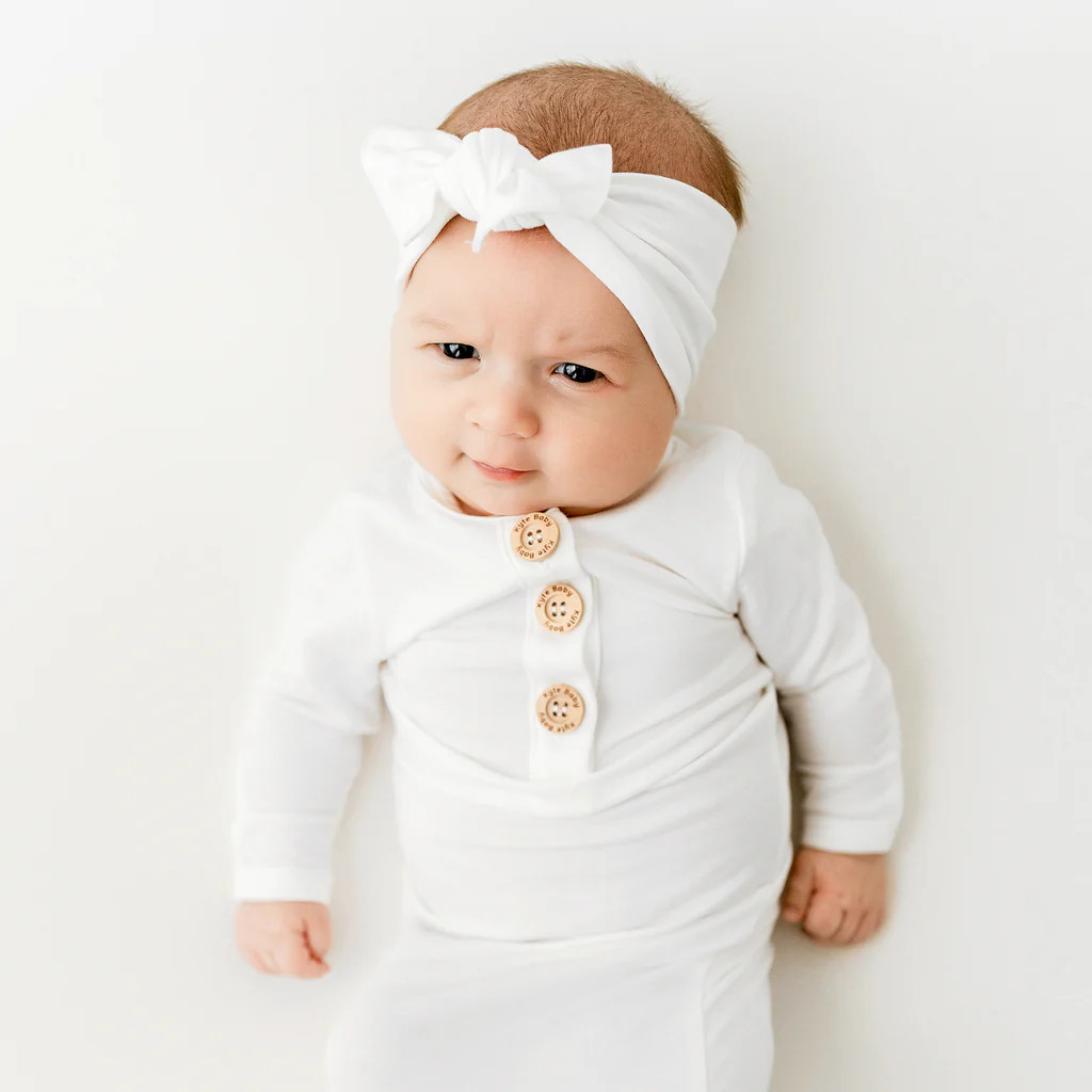 Knotted Bow Headband in Cloud | Kyte Baby