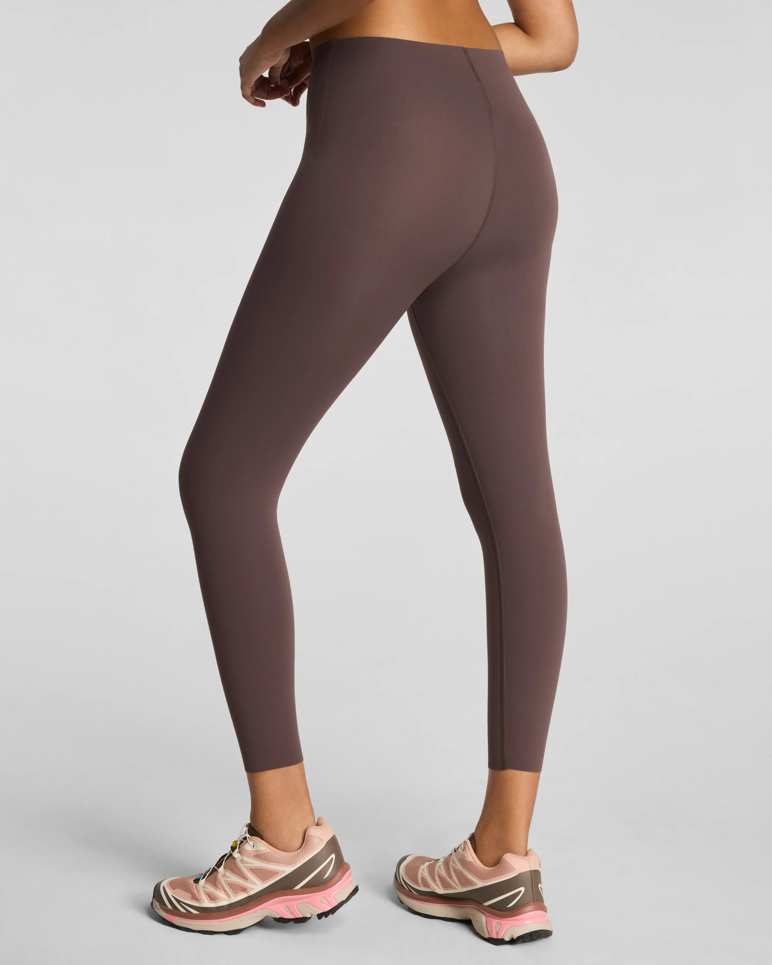 7/8 Leggings with Mid-Tummy Compression | Spanx