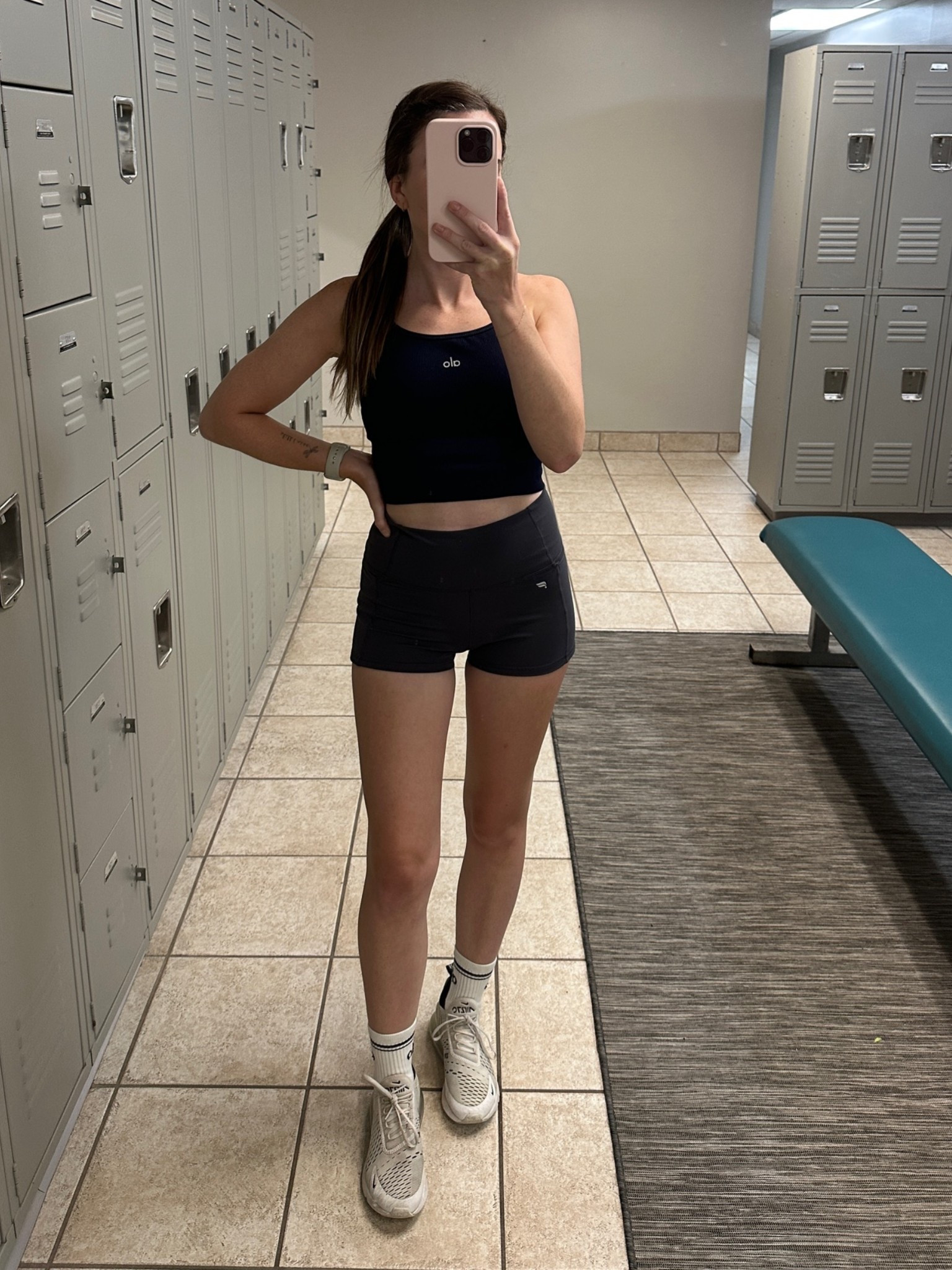 gym ootd!

#LTKootd #LTKfitnessgoals #LTKActive