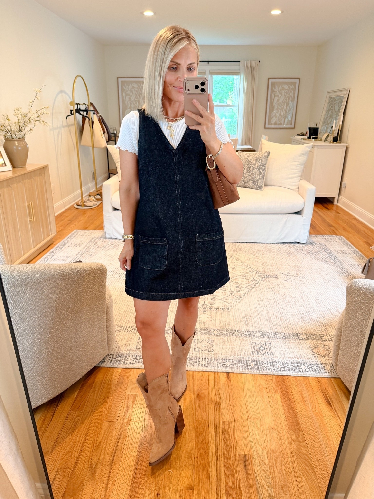 Old Navy New Arrivals for Fall! 


Fall fashion, fall outfits, date night outfits, teacher outfits, fall style, petite jeans, flare jeans, petite style, midsize fashion, old navy fashion

#LTKSeasonal #LTKPetite #LTKMidsize