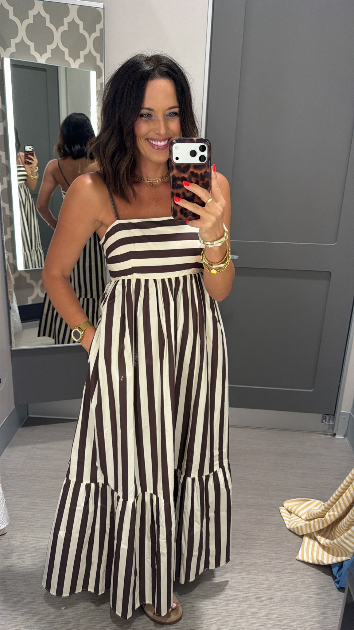 The cutest Target dress 🤎 I’m a sucker for a good stripe and this one is SO easy to throw on and go. Love the chocolate brown for transitioning into fall too! Wearing an XS.

#TargetFinds #TargetStyle #TargetFashion #AffordableFashion #LTKStyle