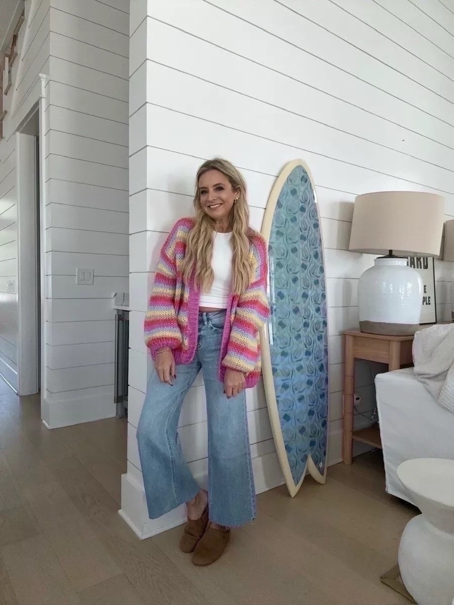 Party cardi you need in your life. Fun and festive for the holiday season. Paired with the cutest jeans of all time.


Follow my LTK @thefancyashley on the @shop.LTK app to view this post and get my exclusive app-only content!



#LTKdayinmylife #LTKootd #LTKSeasonal