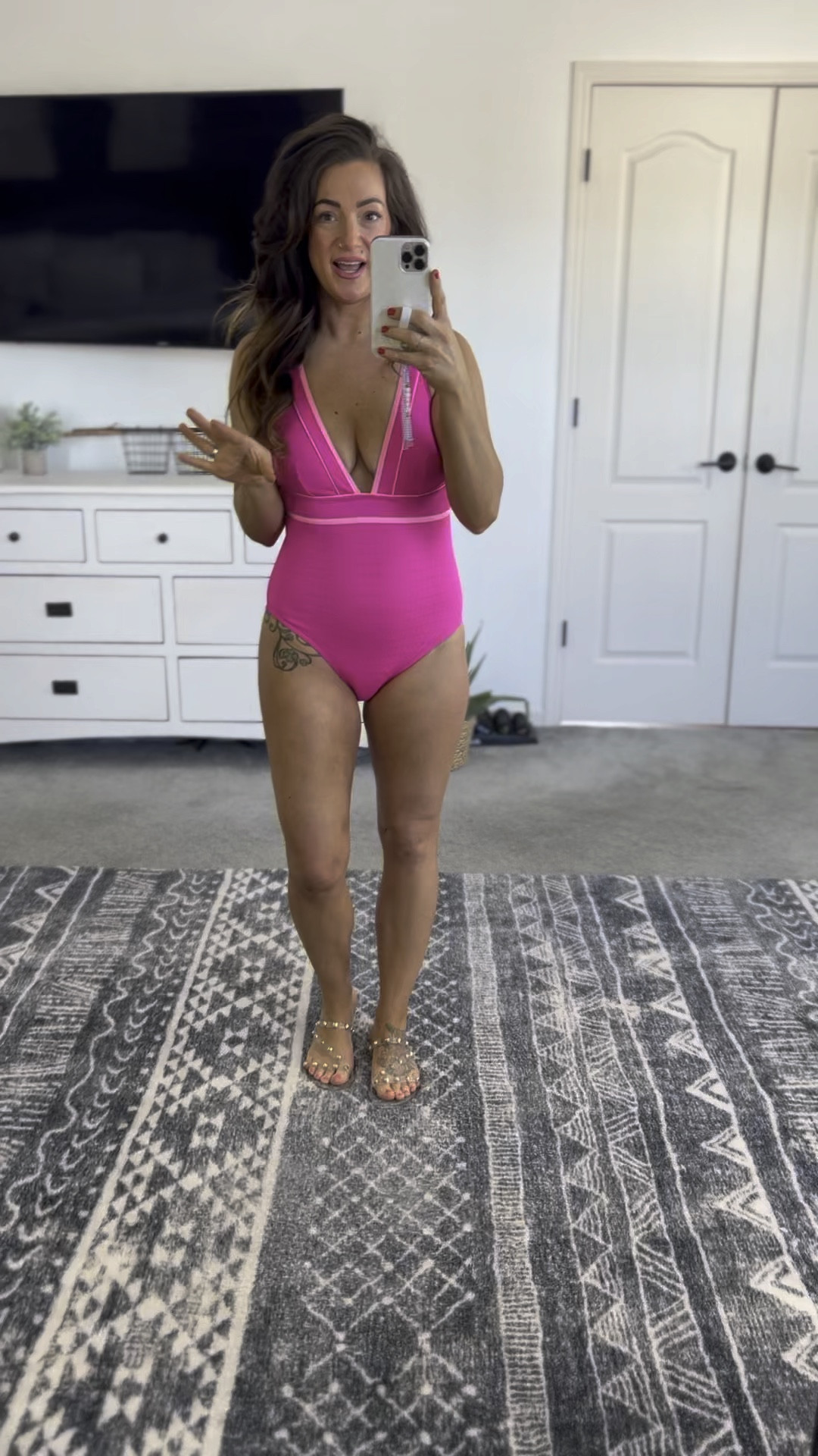 This pink one piece is SO cute!! True to size with good bootie coverage! ((REAL15 will get you 15% off of $65+ and SUPER20 will get you 20% off of $109+))!!

#LTKswim #LTKtravel #LTKVideo