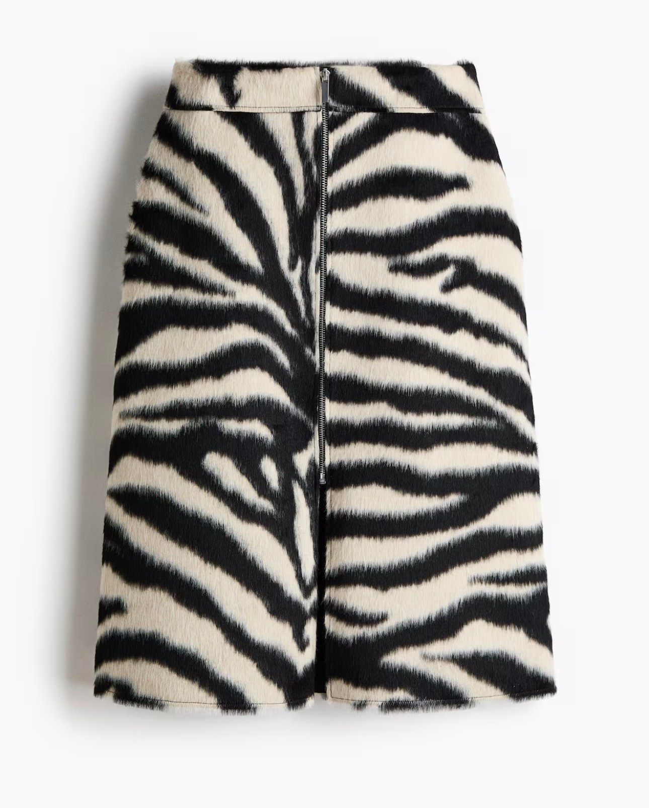 This skirt is actually insane. Need!