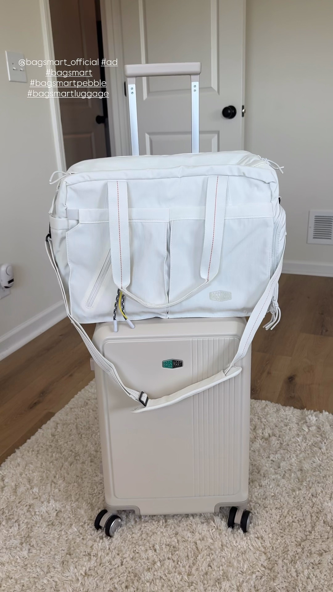 Cute, organized, and actually functional? Exactly what I need when I travel. I linked both of my  @bagsmart_official bags in my bio if you want to check them out! #ad #paidlink @Shop.LTK, #liketkit, liketk.it/xx  #bagsmart #bagsmartpebble #bagsmartluggage