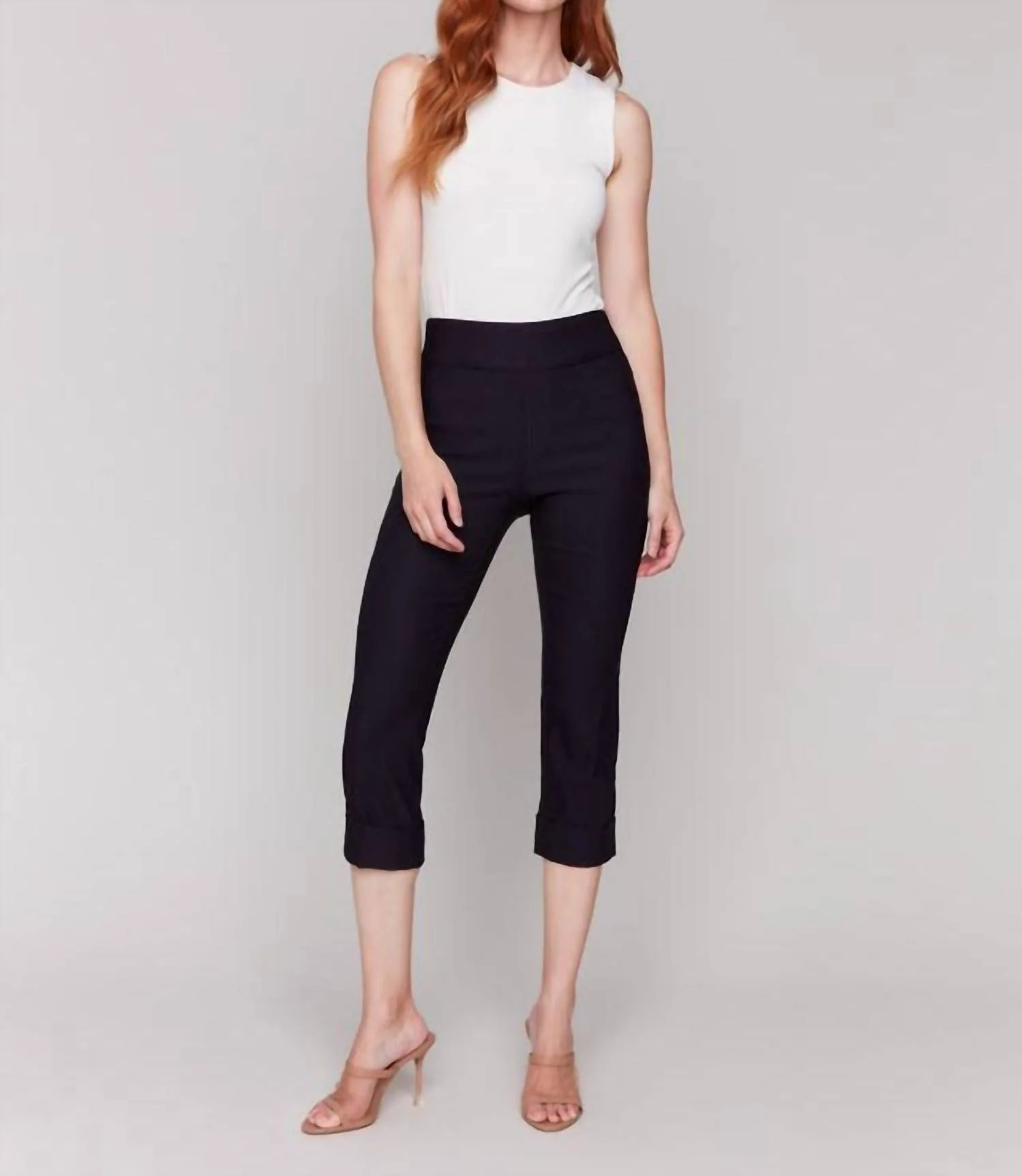 Port Royale Capri Pant In Black | Shop Simon