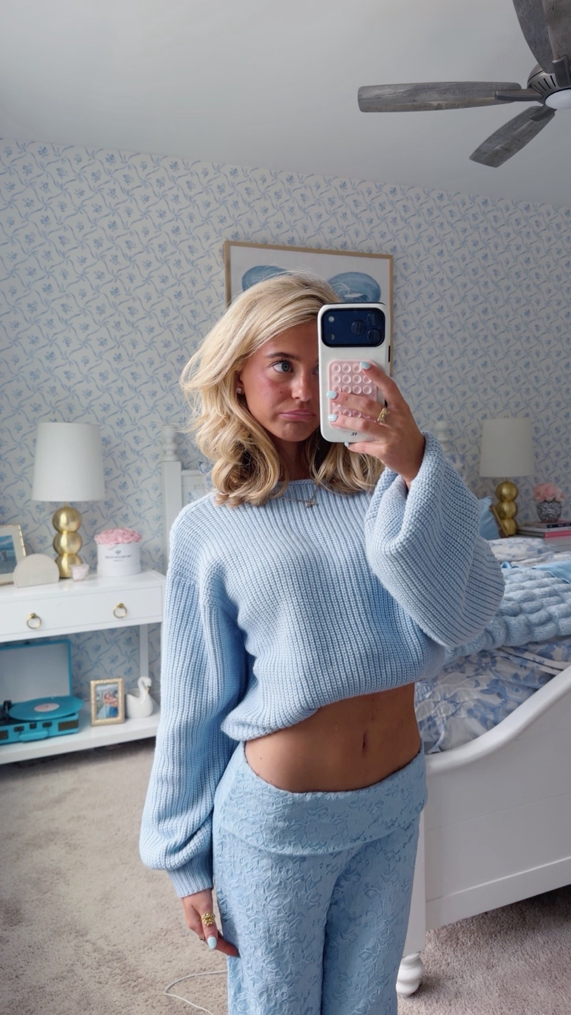 baby blue ootd