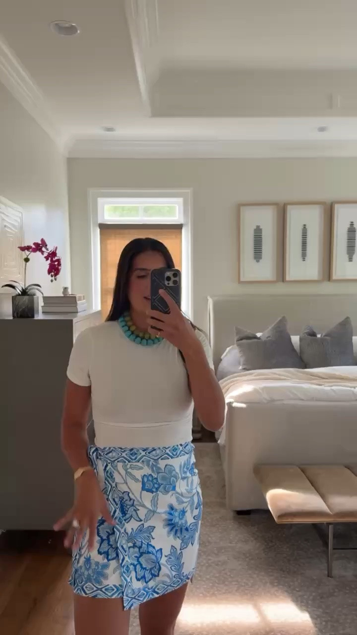 Skirt & shirt under $30!!

tts: m

skirt, wrap skirt, summer outfits, wrap skirt oufit, walmart, amazon, baublebar, turquoise necklace, grace white

#LTKootd #LTKgrwm #LTKTravel